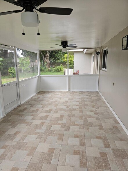 Building Photo - 3800 NW 110th Ave