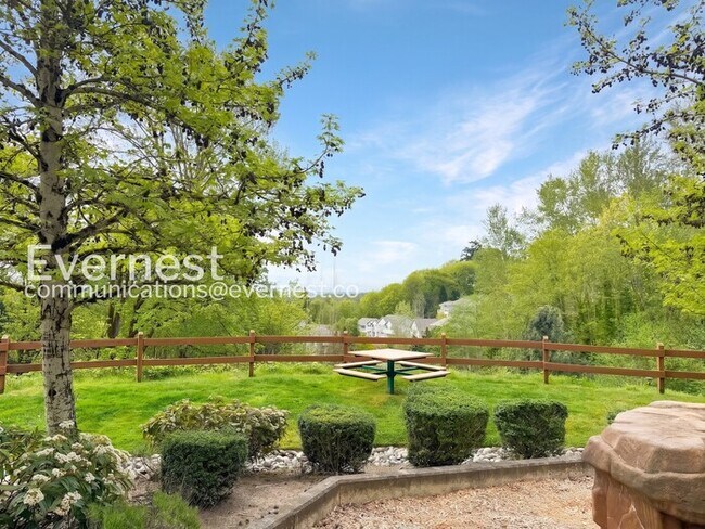 Building Photo - 4001 S 211th Pl