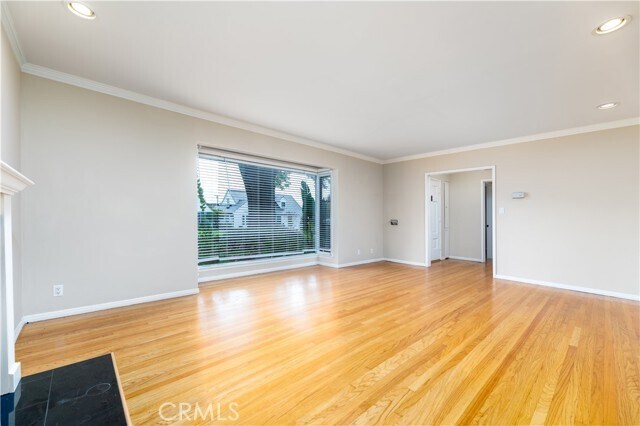 Building Photo - 1929 Wellesley Rd