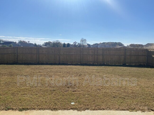 Building Photo - 13027 Lantern Pointe Wy