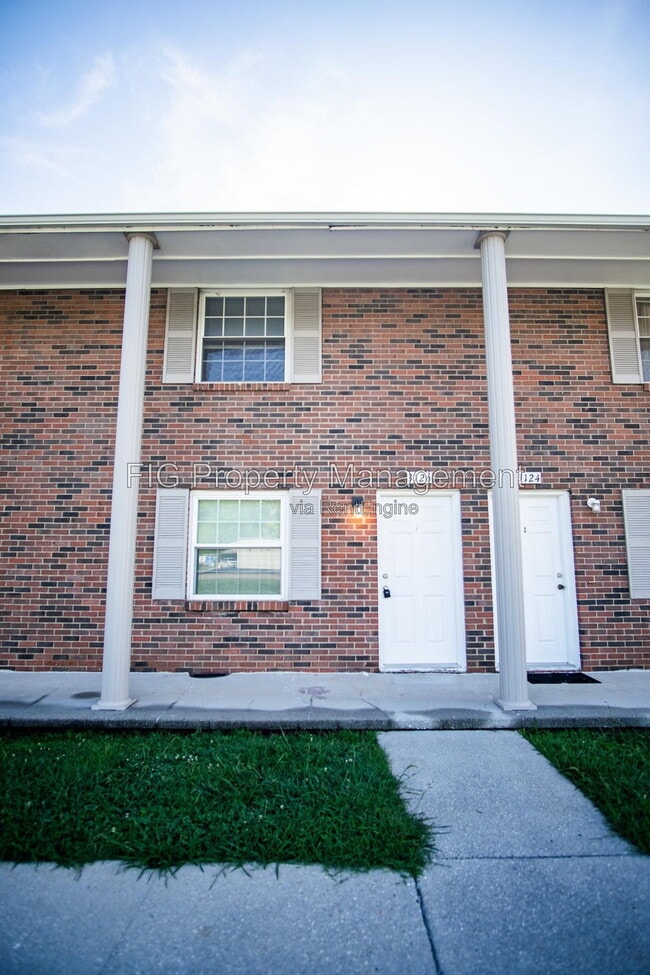 Building Photo - 3126 E Governor John Sevier Hwy