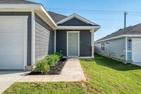 Building Photo - 346 Bull Lake Cir