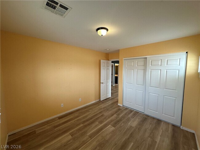 Building Photo - 6904 Caspian Tern St