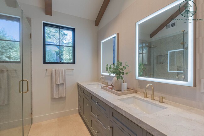 Building Photo - Newly Built Three Bedroom Carmel-by-the-Sea Rental Opportunity