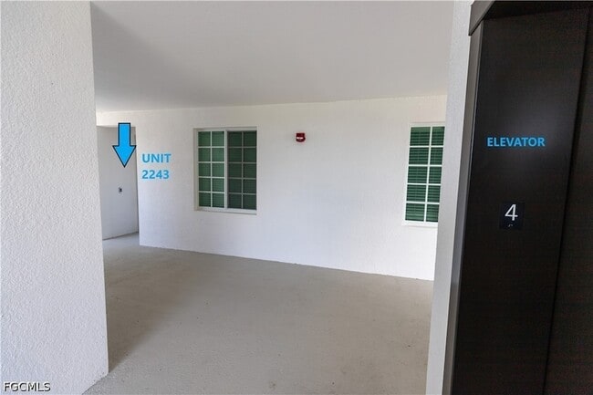 Building Photo - 15375 Grn Acrs Ave