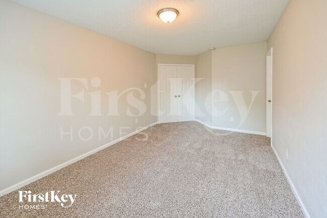 Building Photo - 11906 Knoll Bend Ct