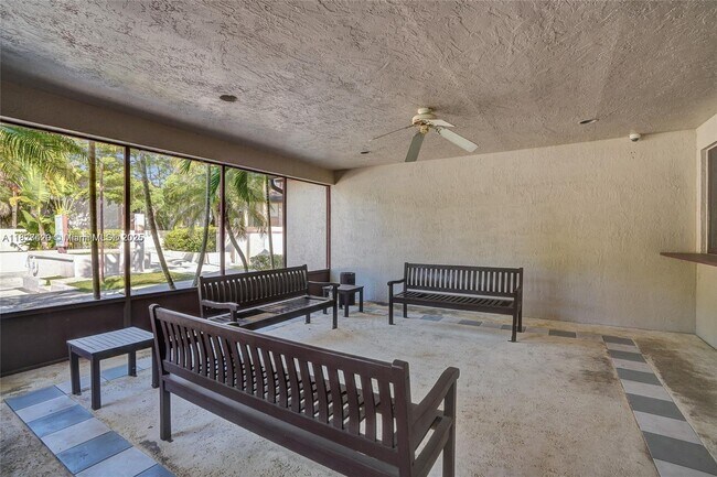 Building Photo - 14170 SW 93rd Ln