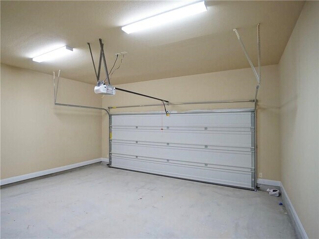 Building Photo - 211 Darwins Way