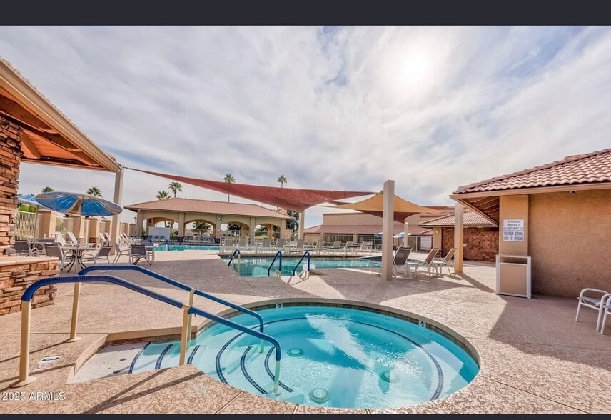 Building Photo - 1612 Leisure World