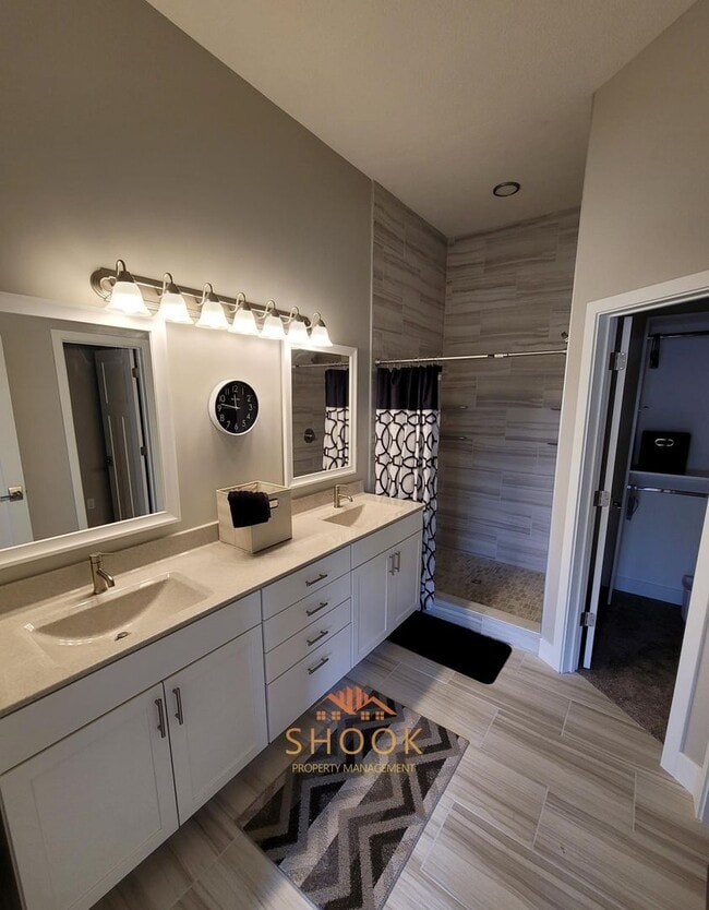 Building Photo - Brownstone Condominiums