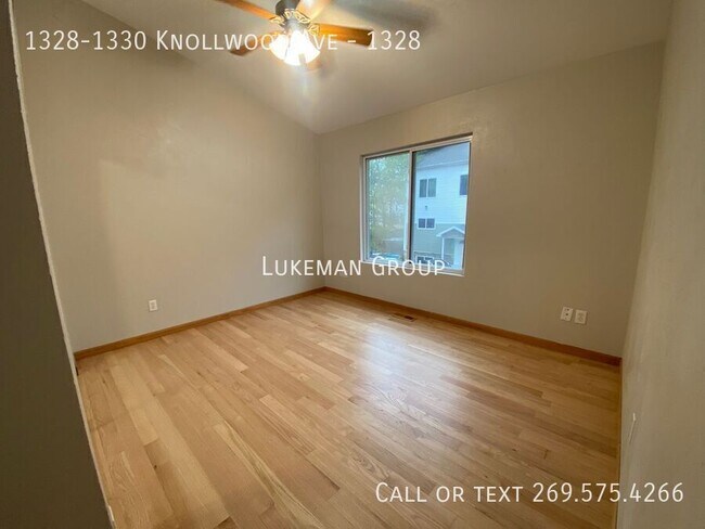 Building Photo - 1328-1330 Knollwood Ave-1328