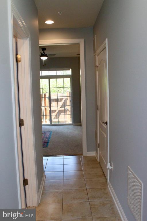 Building Photo - 7452 Riding Meadow Way