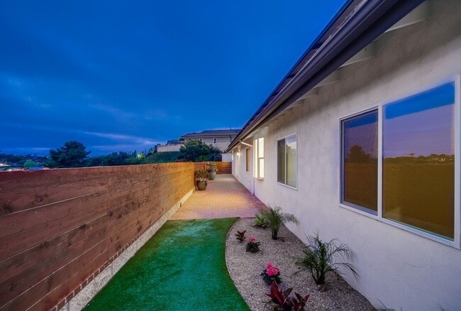Building Photo - Beautiful house in heart of Point Loma