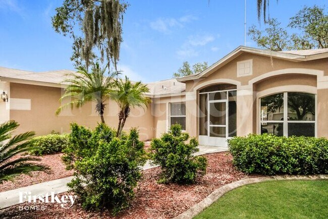Building Photo - 10709 Deepbrook Dr