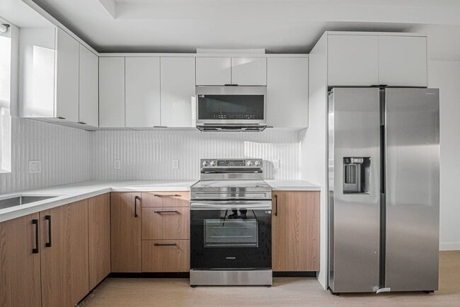 Building Photo - Welcome to the Gramercy