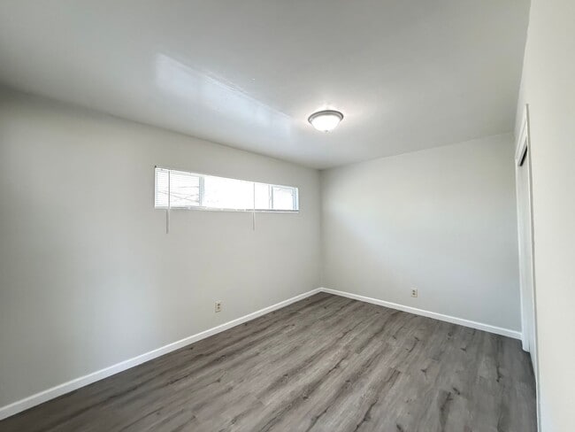 Building Photo - 4100-4106 S 41st Street