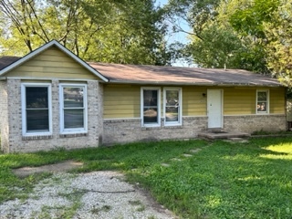 Primary Photo - 2021 Birch Ln