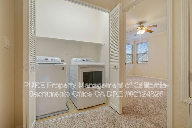 Building Photo - 11091 International Dr