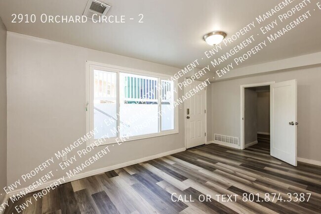 Building Photo - 2910 Orchard Cir