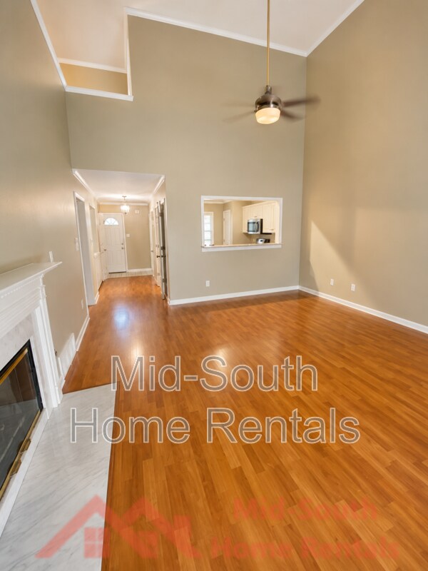 Building Photo - 9901 Woodland Bend Dr