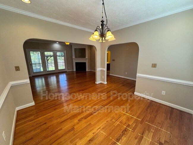 Building Photo - 3537 Maccumber Ct