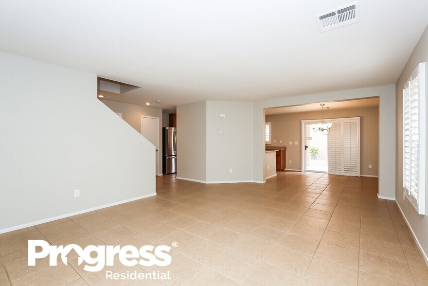Building Photo - 9116 Spirit Canyon Ave