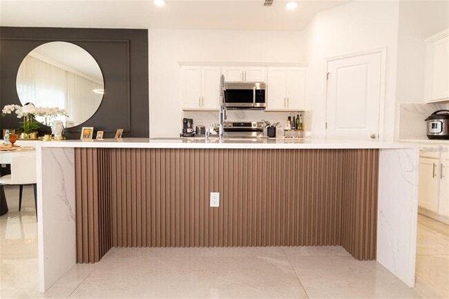 Building Photo - 35576 Eastbrook Ave