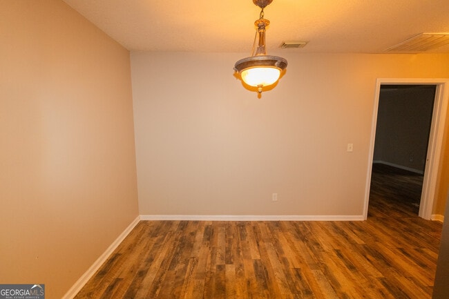 Building Photo - 1802 N Leah Ln