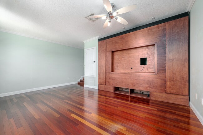 Building Photo - 14644 Cableshire Way