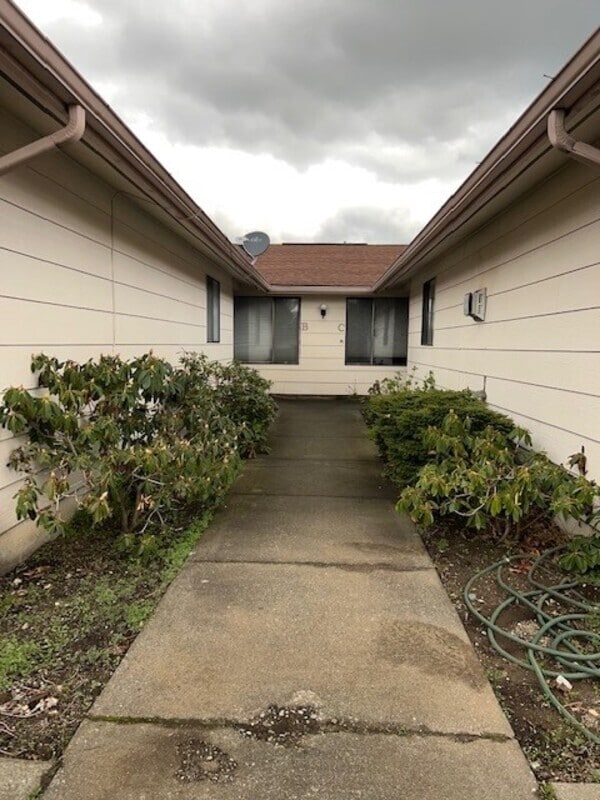 Building Photo - 908 Liberty St