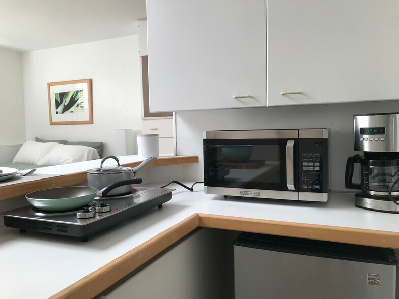 Building Photo - 345 Amalfi Dr