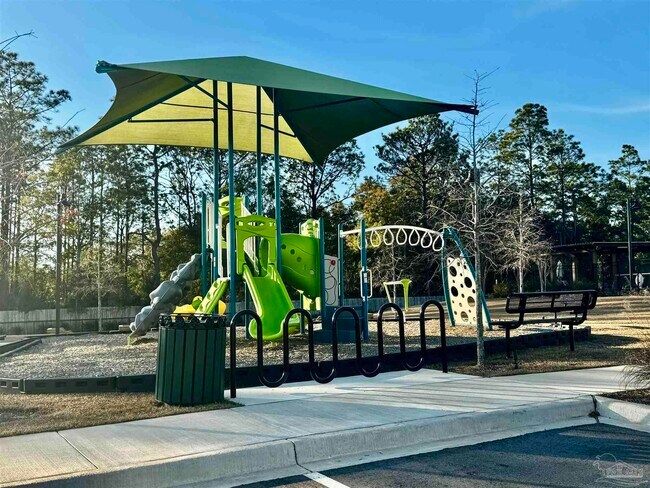 Building Photo - 8057 Fir Tree Dr