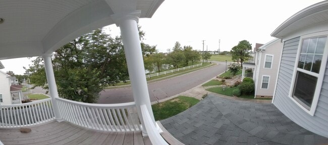 Building Photo - 1230 Booth St