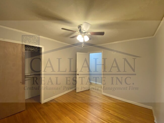 Building Photo - 2 Bedroom Duplex