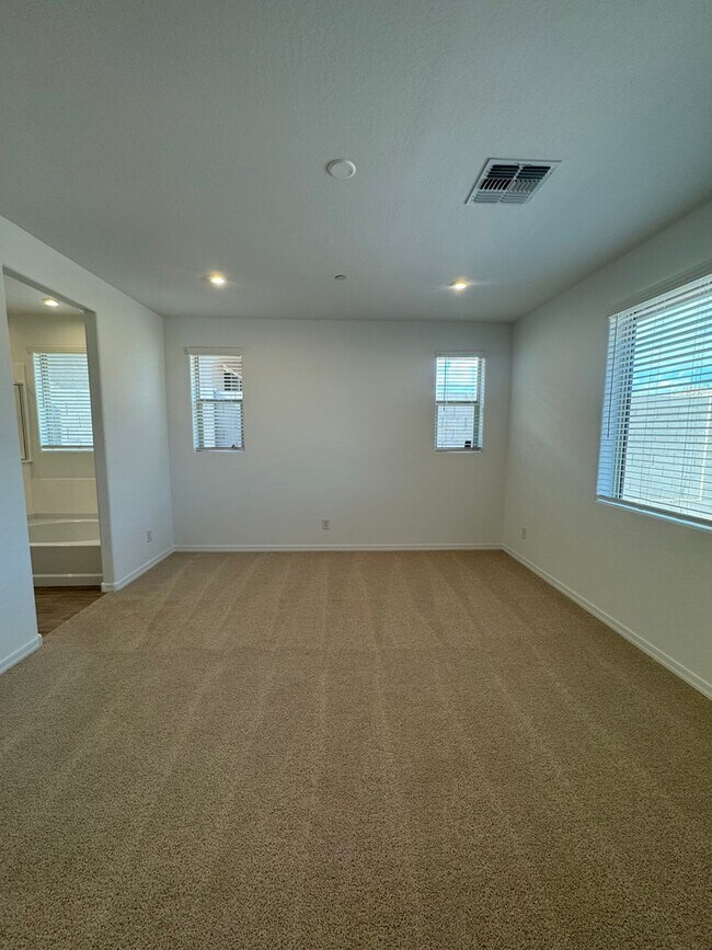 Building Photo - Brand new home in Vistancia/ $500 off move in by 11-1-2025 ***