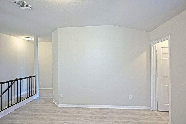 Building Photo - 2510 Diamondback Trail