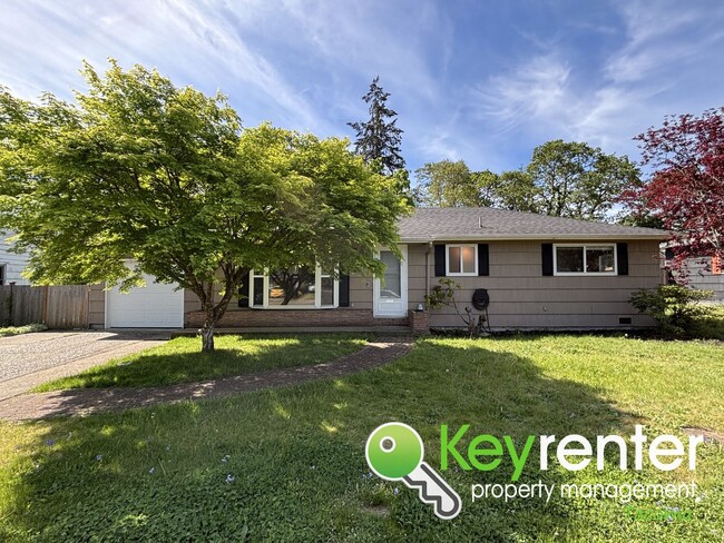 Primary Photo - Gorgeous 3 Bed 1 Bath Home in Lakewood, WA!