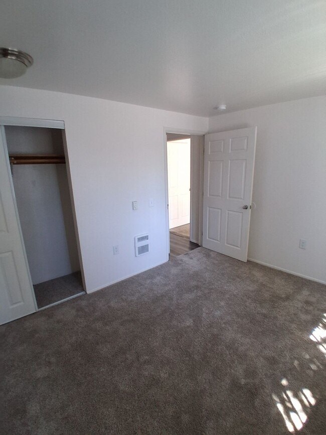 Building Photo - Location, Community, Quality Living. It St...