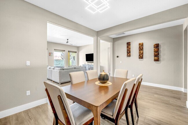 Building Photo - 2722 Mylonite Dr