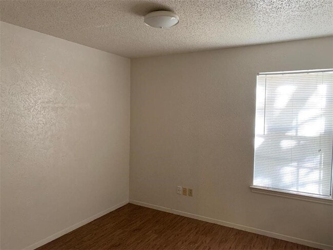 Building Photo - 11612 Hidden Quail Dr