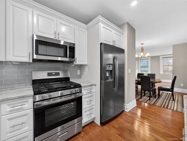 Building Photo - 79 Lafayette Ave