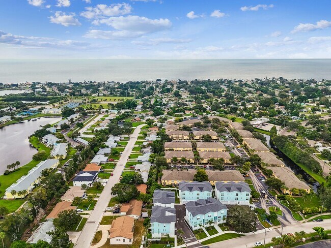 Building Photo - A charming coastal townhouse, just minutes...