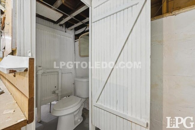 Building Photo - 3617 Homewood Ave