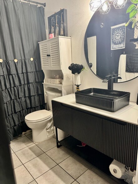 Building Photo - 1268 Orange Ave