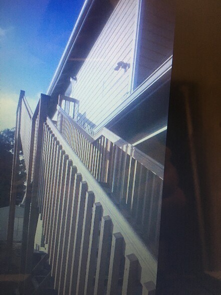 Building Photo - 5714 NE Glisan St