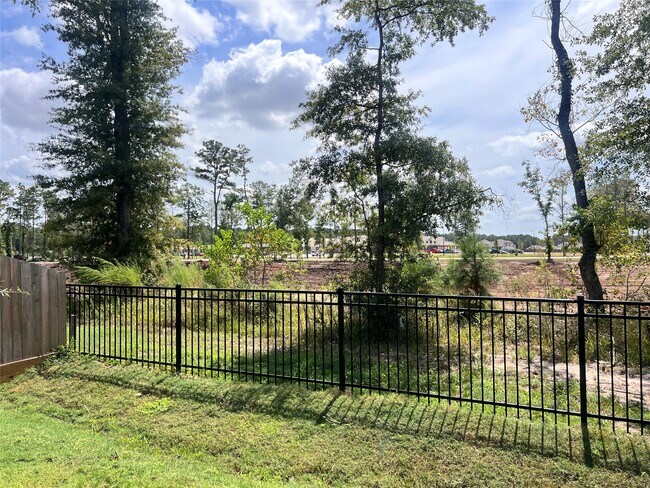 Building Photo - 8306 Boundary Waters Dr