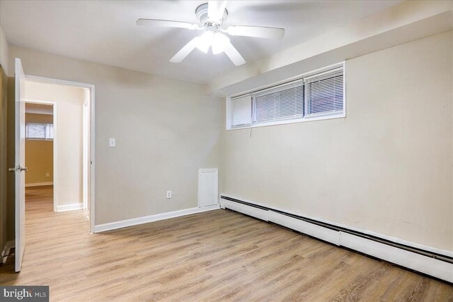 Building Photo - 702 Chaney Dr