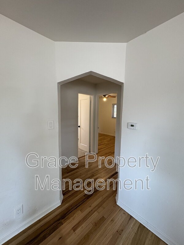 Building Photo - 1481 S Meade St