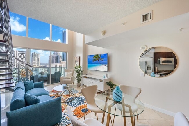 Building Photo - 41 SE 5th St