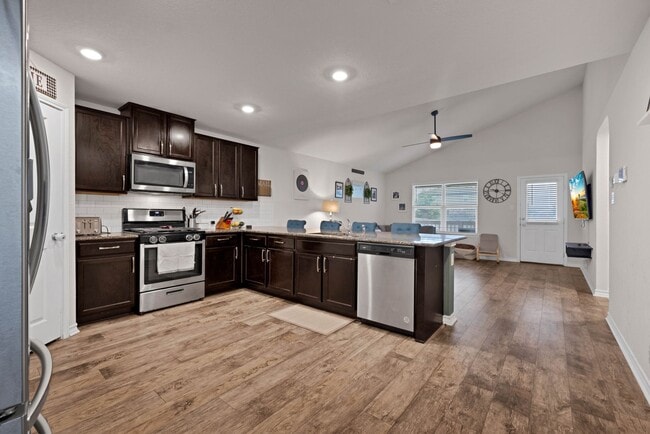 Building Photo - Beautiful 4 Bedroom/2.5 Bathroom Two Story Newly Built in the West Side of San Antonio